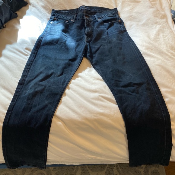 Lucky Brand dark wash jeans - Picture 1 of 5